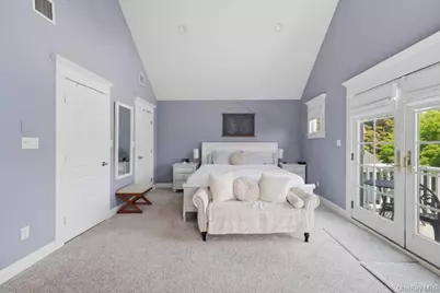 71 Mc Cue, Babylon, NY 11702 - Photo 26