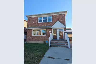 70 E Valley Stream Boulevard #2, Valley Stream, NY 11580 - Photo 2