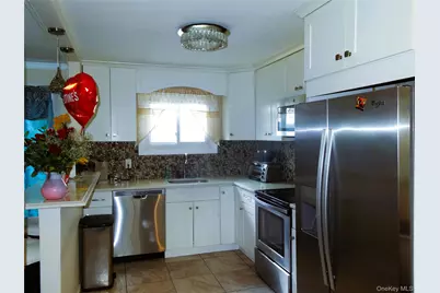 15 Penndale Drive, Amityville, NY 11701 - Photo 8