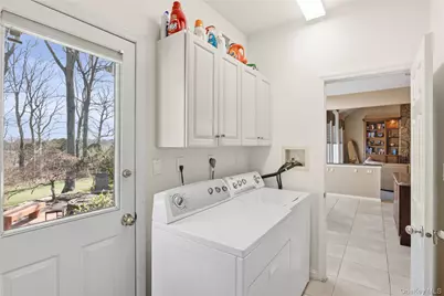 23 Mary Court, Melville, NY 11747 - Photo 16