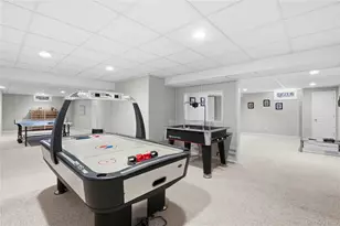 23 Mary Ct, Melville, NY 11747 - Photo 30