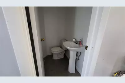 47 Kinderhook Drive, Poughkeepsie, NY 12603 - Photo 32