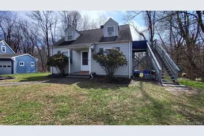 47 Kinderhook Drive, Poughkeepsie, NY 12603 - Photo 2