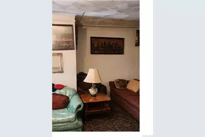 17 Amsterdam Place, Mount Vernon, NY 10553 - Photo 8