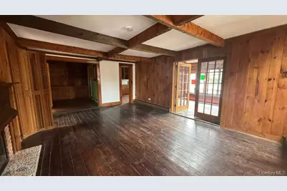 17 Jade Street, Oakdale, NY 11769 - Photo 18