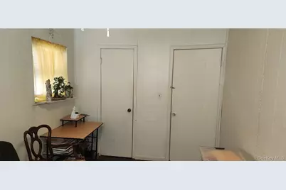 408 Howe Avenue, Bronx, NY 10473 - Photo 24