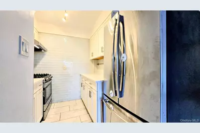 137-05 Franklin Avenue #6D, Flushing, NY 11355 - Photo 10