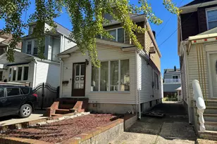 115-35 114th Pl, Ozone Park, NY 11420 - Photo 2