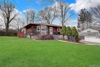 24 Milburn Road, Sound Beach, NY 11789 - Photo 28