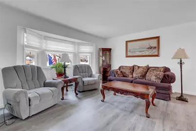 24 Milburn Road, Sound Beach, NY 11789 - Photo 4