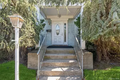 108 Hempstead Avenue, Lynbrook, NY 11563 - Photo 4