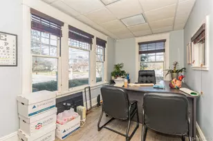 108 Hempstead Ave, Lynbrook, NY 11563 - Photo 40