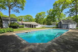 13 Beach Land Ave, East Quogue, NY 11942 - Photo 8