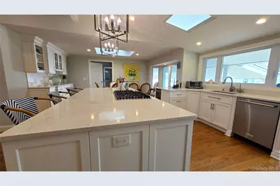 13 Beachland Avenue, East Quogue, NY 11942 - Photo 14