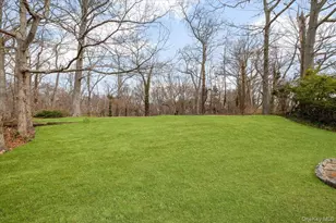 8 Skyline Dr, Huntington, NY 11743 - Photo 22