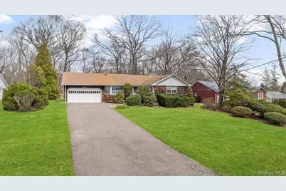 8 Skyline Drive, Huntington, NY 11743 - Photo 2