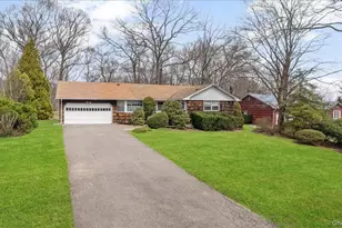 8 Skyline Dr, Huntington, NY 11743 - Photo 2