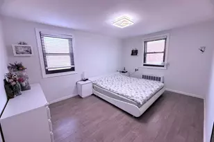 246-15 57th Dr, Douglaston, NY 11362 - Photo 12