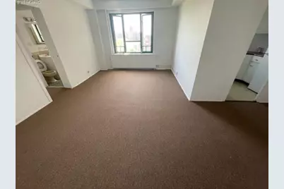 1594 Unionport Road #9D, Bronx, NY 10462 - Photo 6