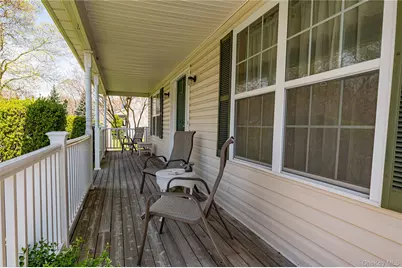 108 Maple Wood Lane, Riverhead, NY 11901 - Photo 6