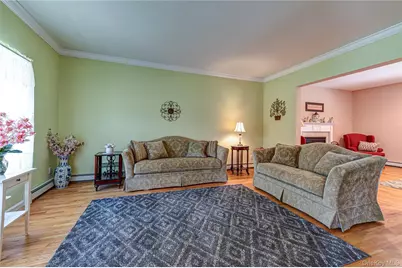108 Maple Wood Lane, Riverhead, NY 11901 - Photo 16