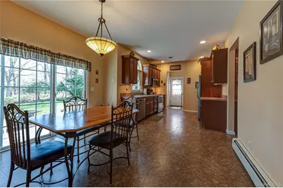 108 Maple Wood Lane, Riverhead, NY 11901 - Photo 22