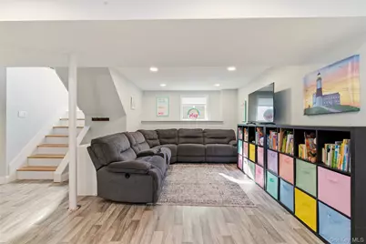 147 Jackson Avenue S, Saint James, NY 11780 - Photo 20