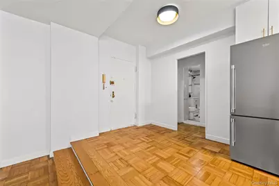 9825 64th Road #1D, Rego Park, NY 11374 - Photo 6