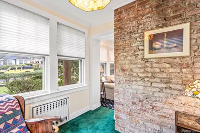 335 Warwick Avenue, Douglaston, NY 11363 - Photo 8