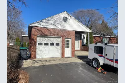 17 Bosher Drive, Colonie, NY 12205 - Photo 1