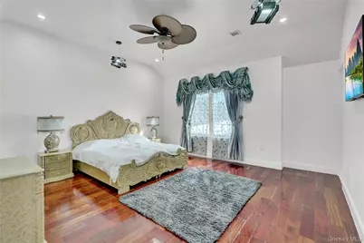 120 Majestic Drive, Dix Hills, NY 11746 - Photo 24