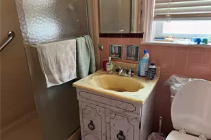 1266 Mace Ave, Bronx, NY 10469 - Photo 10