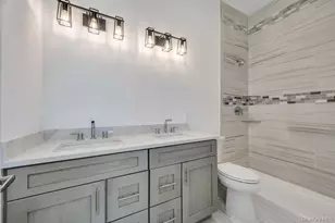 512 Starlight Dr, Shirley, NY 11967 - Photo 34