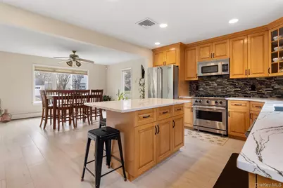 24 Jennings Road, White Plains, NY 10605 - Photo 8