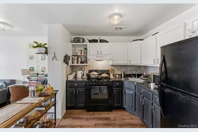 129-15 Sidway Place, Jamaica, NY 11434 - Photo 10