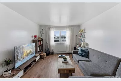 129-15 Sidway Place, Jamaica, NY 11434 - Photo 6