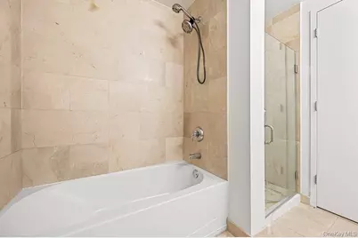 40-22 College Point Boulevard #6H, Flushing, NY 11354 - Photo 10