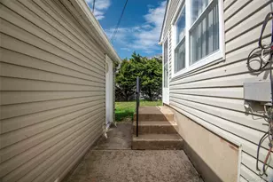 61 Dosoris Ln, Glen Cove, NY 11542 - Photo 26