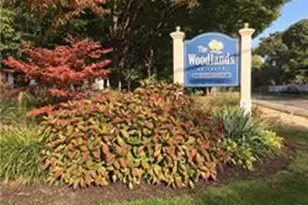 62 Finch Ln, Islip, NY 11751 - Photo 2