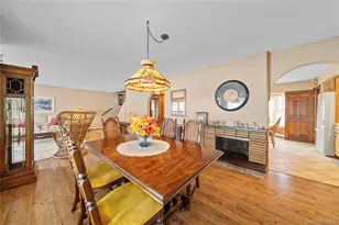 41 Winter Ln, Hicksville, NY 11801 - Photo 8