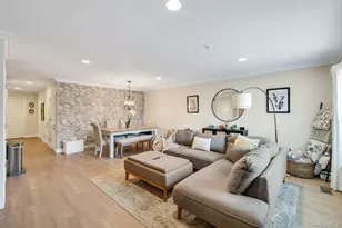 147 Ashley Ct, Central Islip, NY 11722 - Photo 8