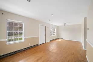 42 Autumn Dr, Poughkeepsie, NY 12603 - Photo 4