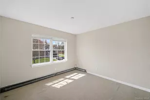 42 Autumn Dr, Poughkeepsie, NY 12603 - Photo 22