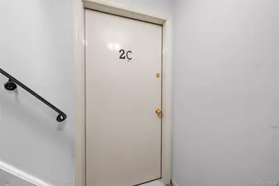 410 Jericho Turnpike #2C, New Hyde Park, NY 11040 - Photo 6