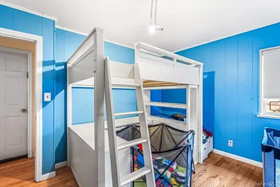 8543 211th Street, Hollis, NY 11427 - Photo 16