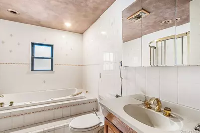 8543 211th Street, Hollis, NY 11427 - Photo 24