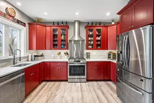 15 Rock Cut Ln, Pleasant Valley, NY 12569 - Photo 2