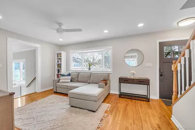 9 Aster Avenue, Merrick, NY 11566 - Photo 6