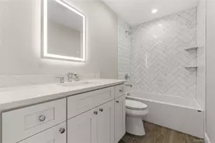 43 Barter Ln, Hicksville, NY 11801 - Photo 20