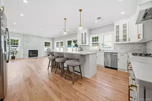 43 Barter Ln, Hicksville, NY 11801 - Photo 12
